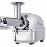 Un extracteur de jus en Inox