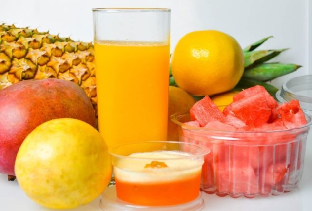 Jus de fruit frais : faut-il le faire avec ou sans pulpe de fruit ?