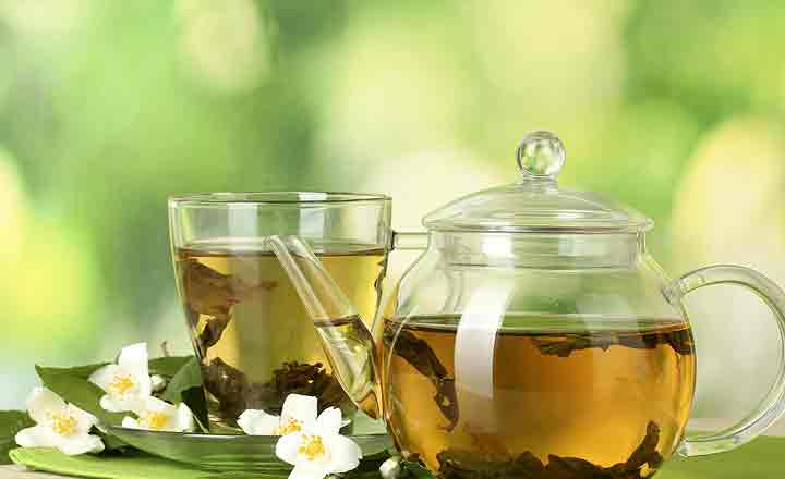 Buvez du thé vert pour ses vertus amincissantes